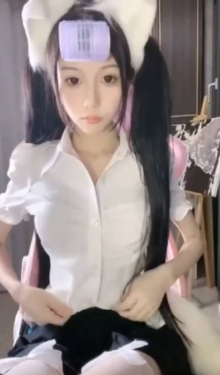 美女主播