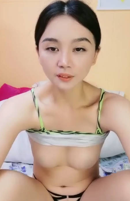 美女主播