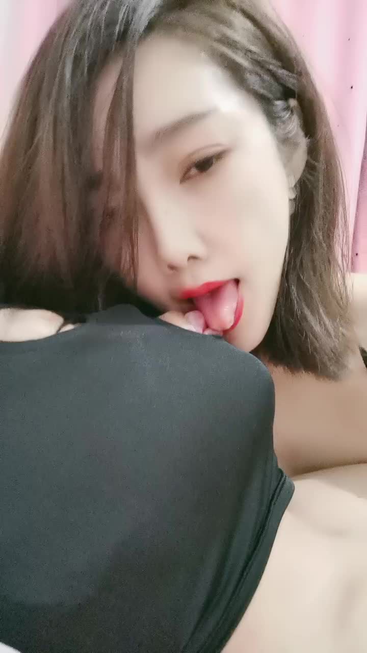 美女主播